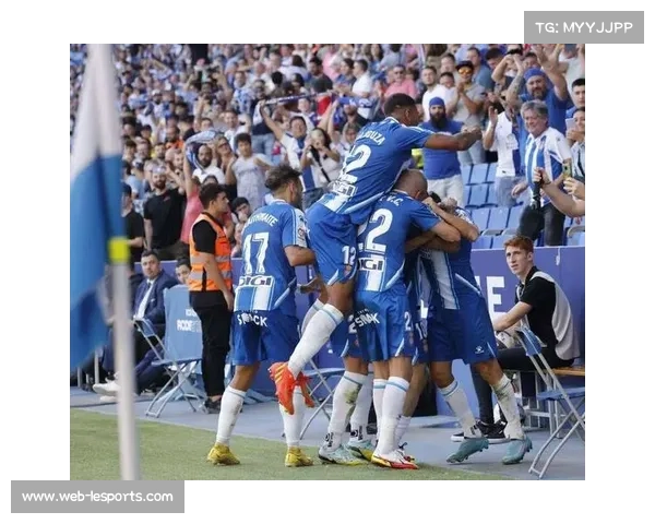 西班牙人2-2巴伦西亚，客场连平稳居中游